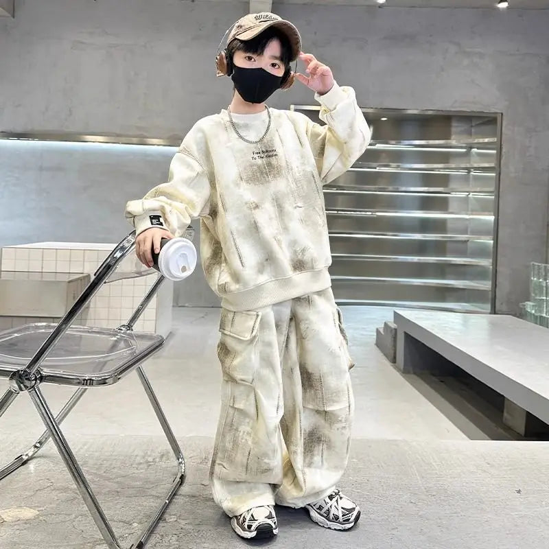 Autumn Winter Teenager Boys Tracksuit letter Graffiti sweatshirt — product photo 4 of 6