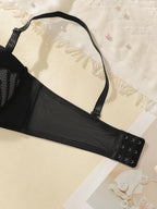 Women's sexy solid color lace plus size bra — product photo 6 of 6