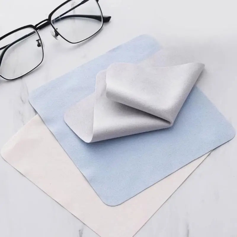 Premium Glass Cleaning Cloths Set of 3 Reusable — product photo 3 of 6