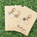 5pcs/10pcs White Chrysanthemum Keychains — product photo 6 of 6