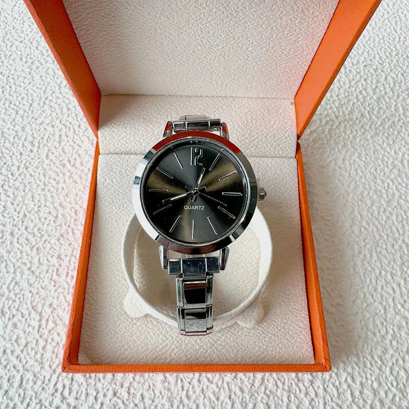 Unisex Elastic Stainless Steel Wristwatch Minimal Round Dial — product photo 6 of 6