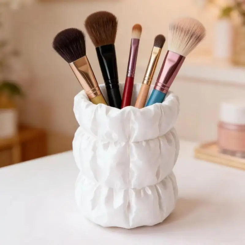 Makeup Brush Storage Holder Premium Elegant Large Capacity — product photo 6 of 6