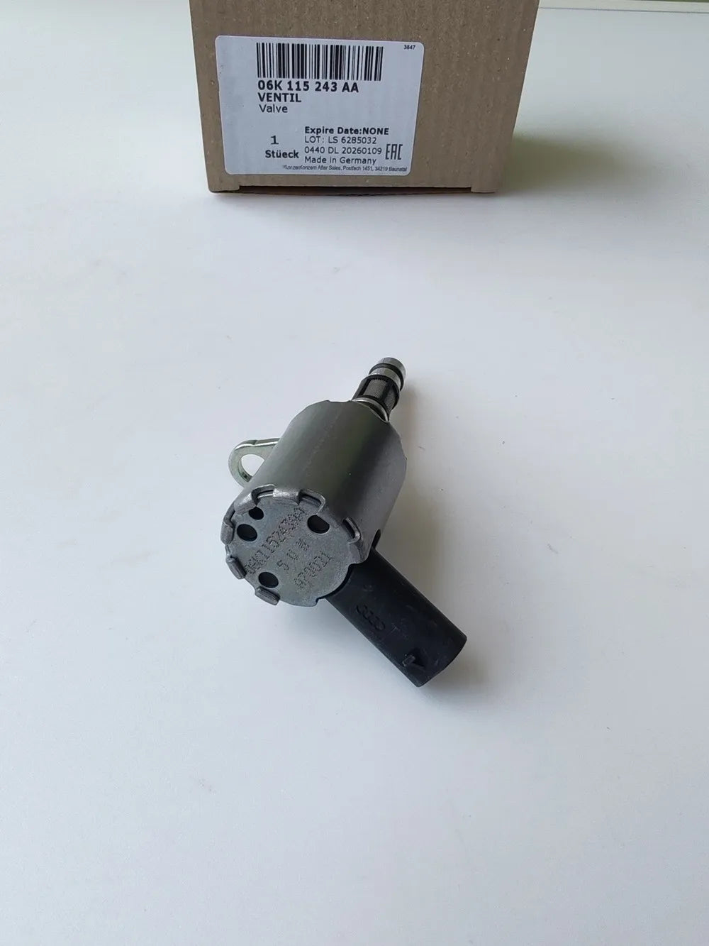 Genuine OEM Control Valve 06K115243AA 06K115243T 06K115243Q 06K115243F — product photo 5 of 5