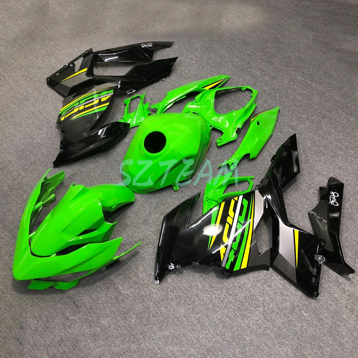 For Kawasaki 2018-2024 Ninja400 Fuel Tank Cover Motorbike — product photo 3 of 4