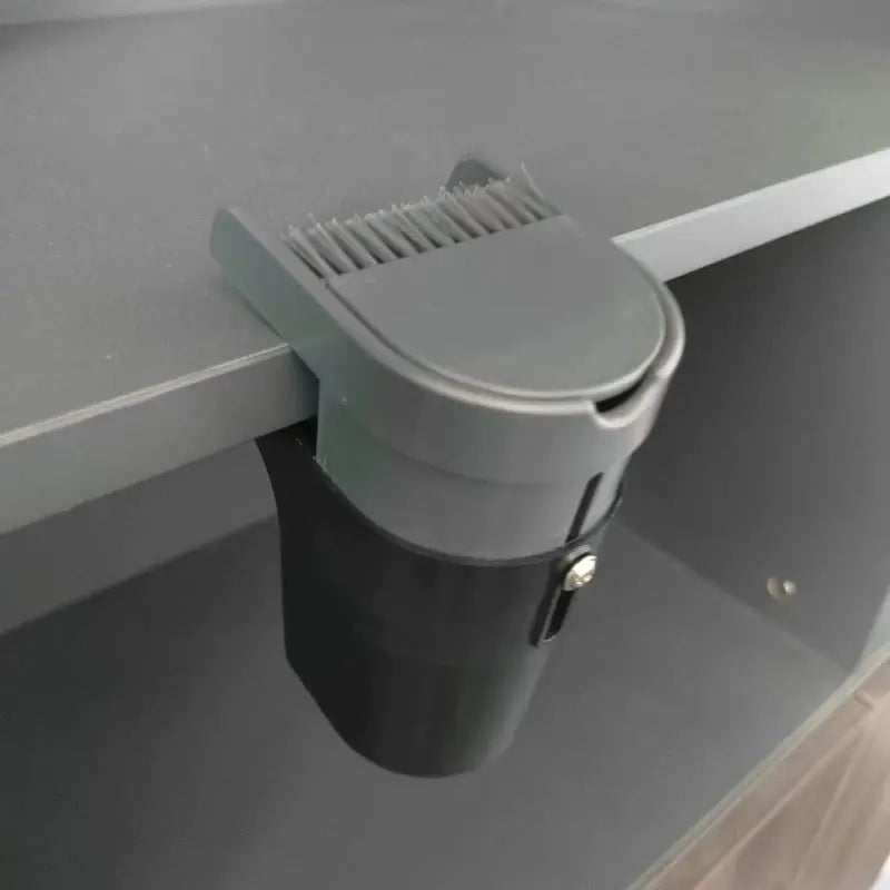 Multi-functional Minimalist Wall-mounted Desk Waste Bin With Cleaning — product photo 3 of 6