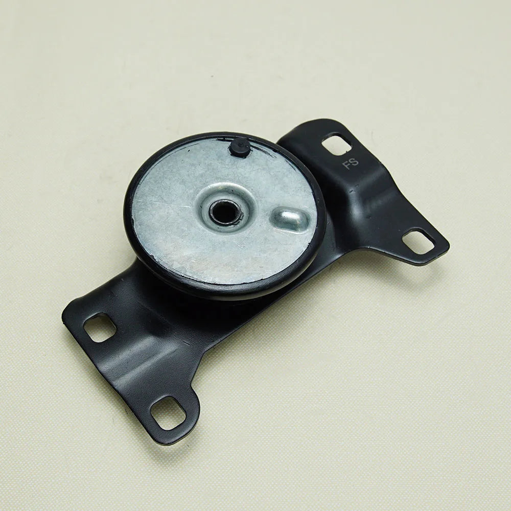 31316498 Automobile Left Side Engine Mount Bracket Gearbox — main product photo