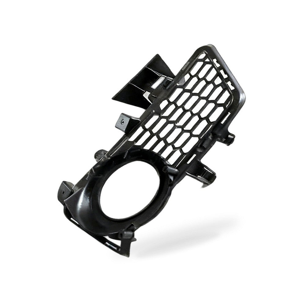 Front Bumper Fog Light Frame Grille Suitable for — product photo 3 of 7
