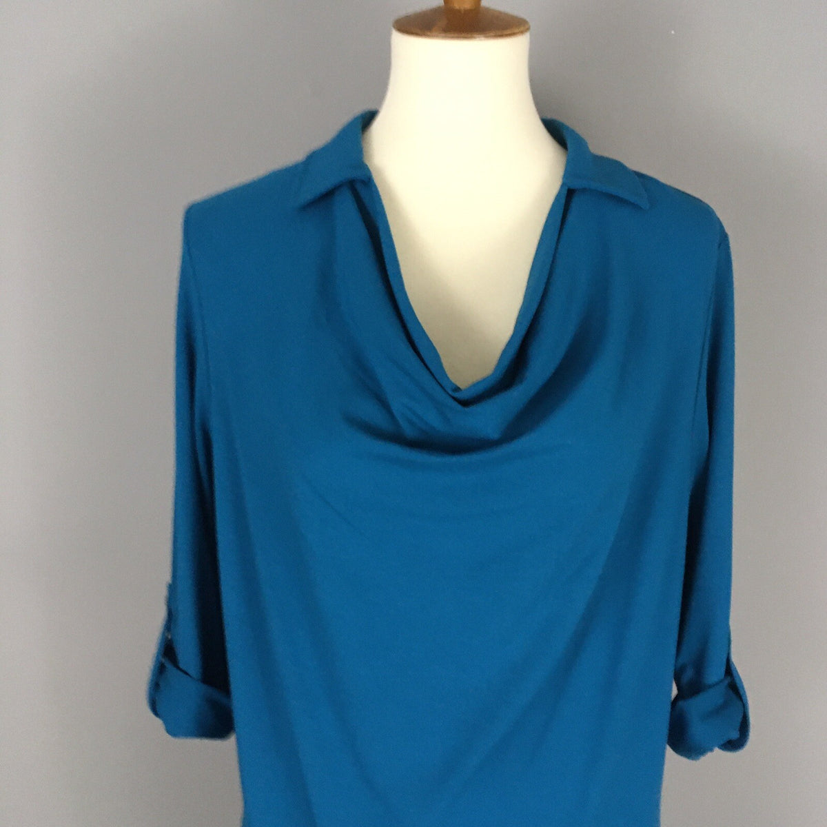 PECK & PECK $78 Teal Blue Drape Neck — product photo 3 of 8