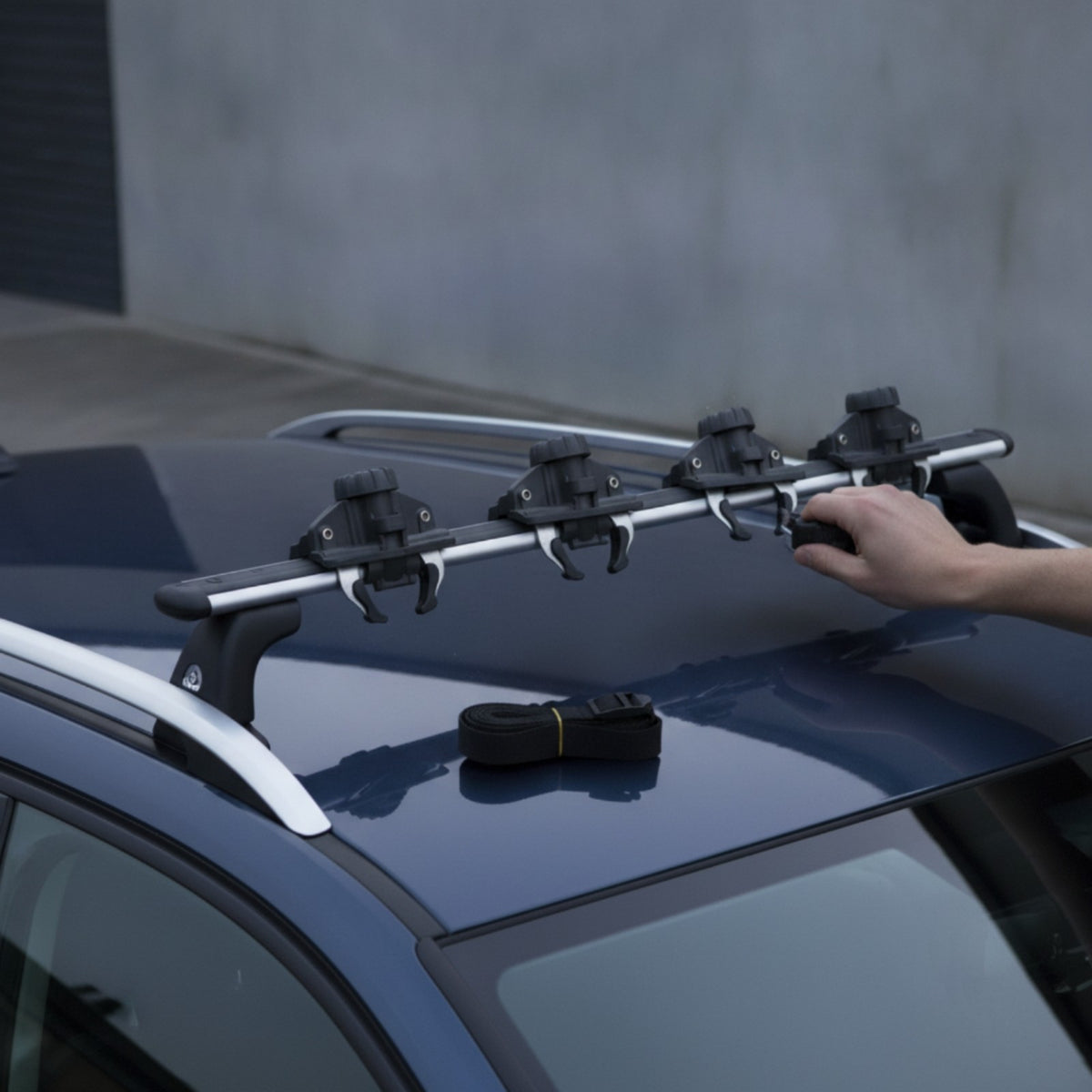 4 Pieces Roof Box Mounting Clamp with Strap — product photo 5 of 10